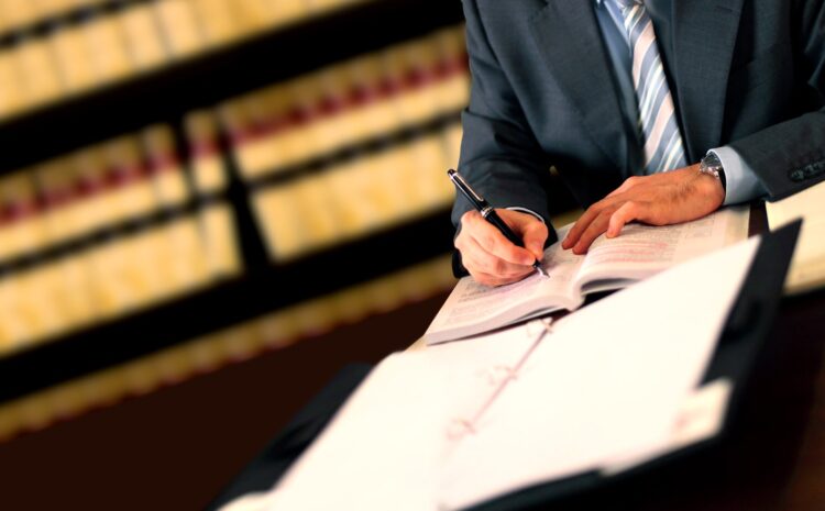  Navigating Legal Challenges With A General Counsel Lawyer